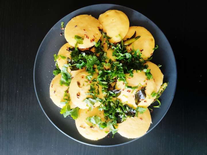 Besan khaman dhokla