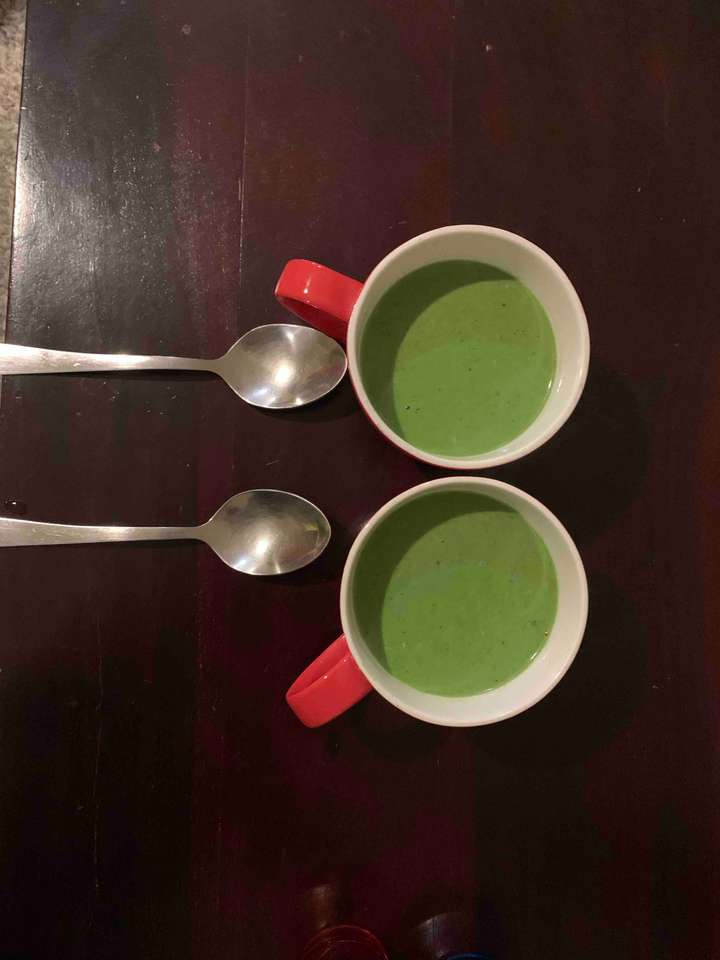 Creme of spinach soup (Serves 2)