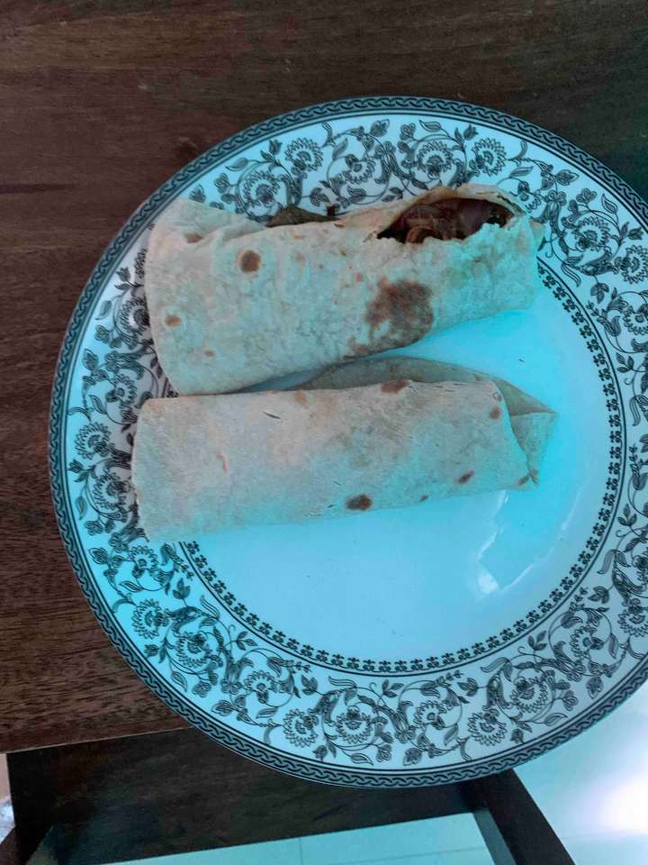 Chilli Chicken Rolls