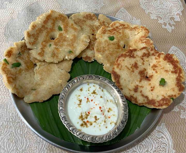 Amaranth and paneer thalipith ( vrat recipe)