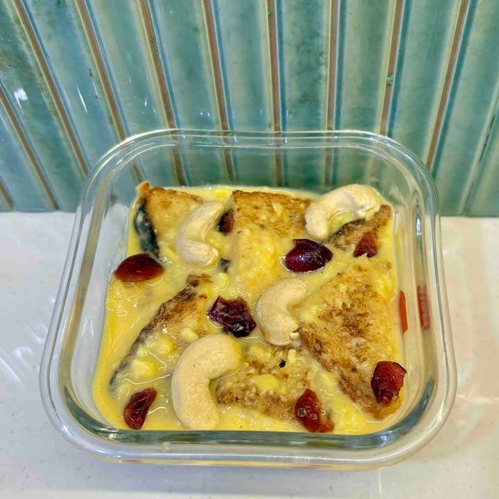 Bread pudding 