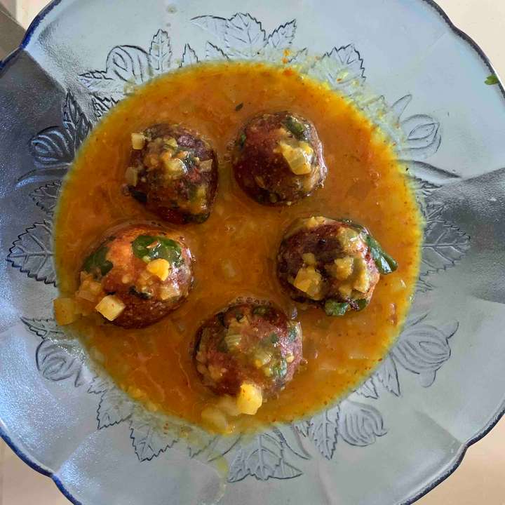 Schezwan Paneer Cheese balls with Sambhar