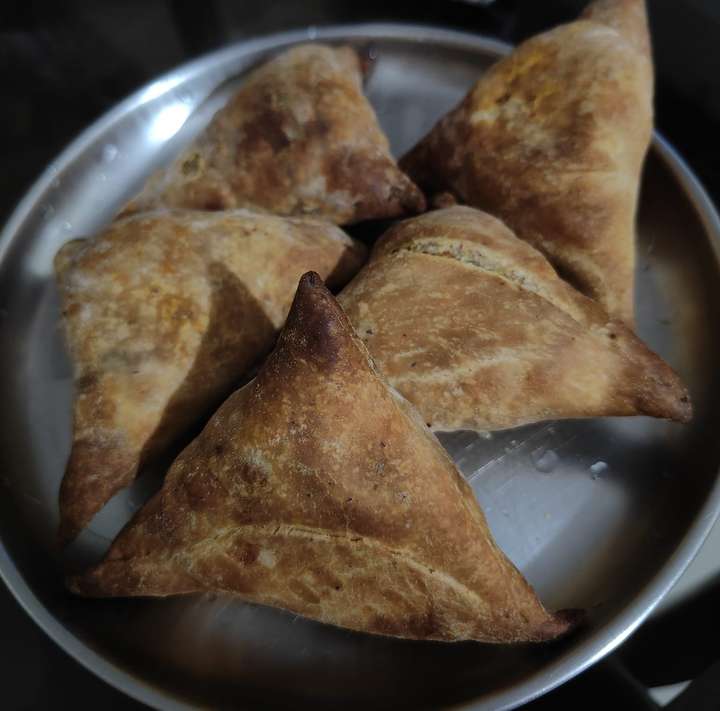 Air-Fried Paneer & Mushroom Samosa