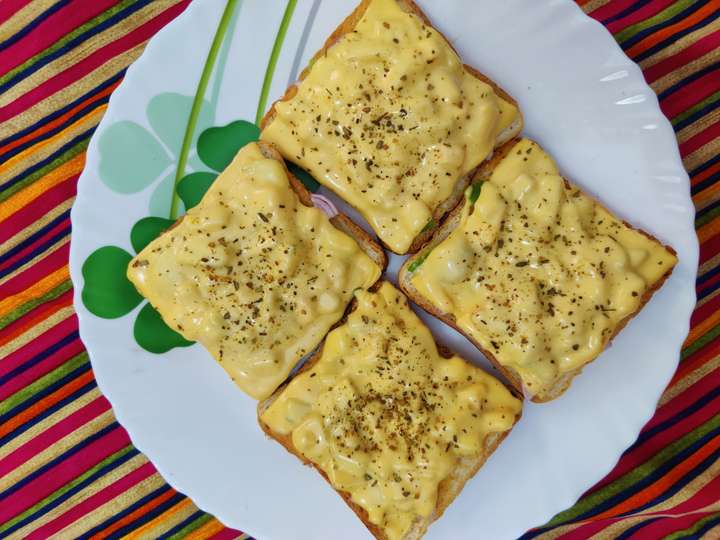 chilli cheese toast