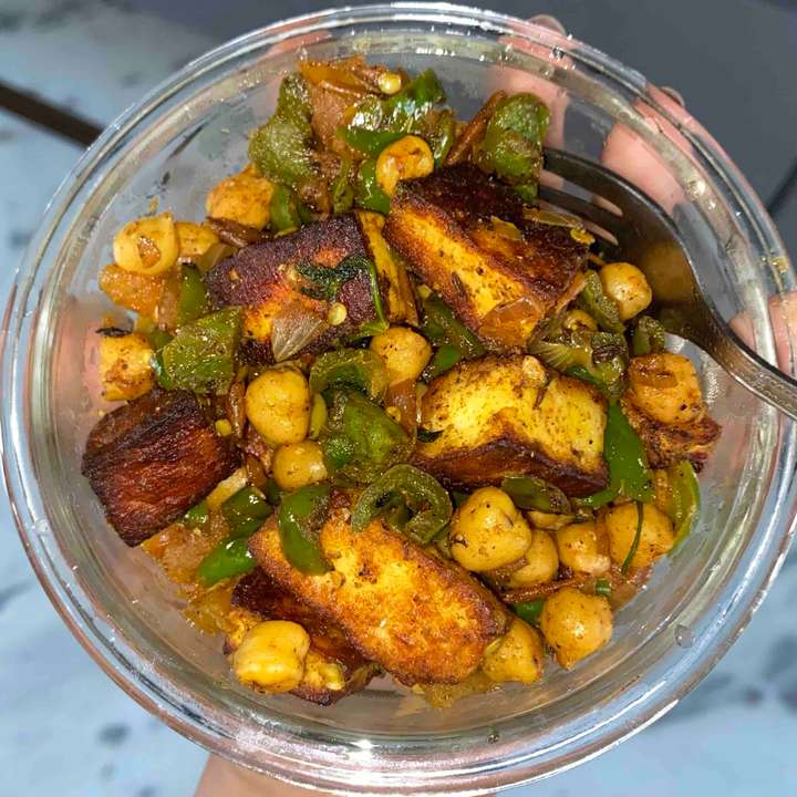 paneer capsicum chana chaat