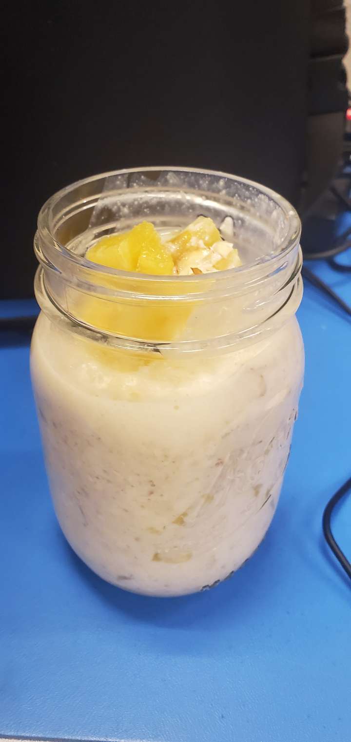 Pina Colada Overnight Oats