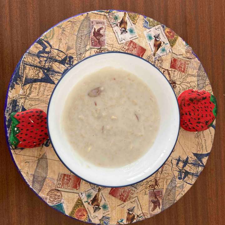Oats with almonds and cashew and whey