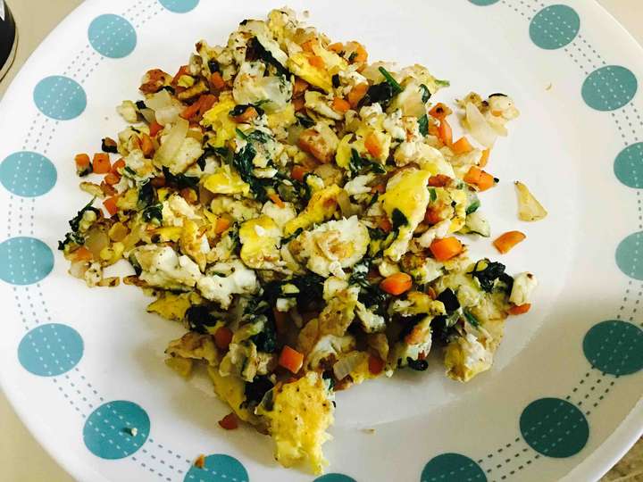 scrambled eggs with veggies 