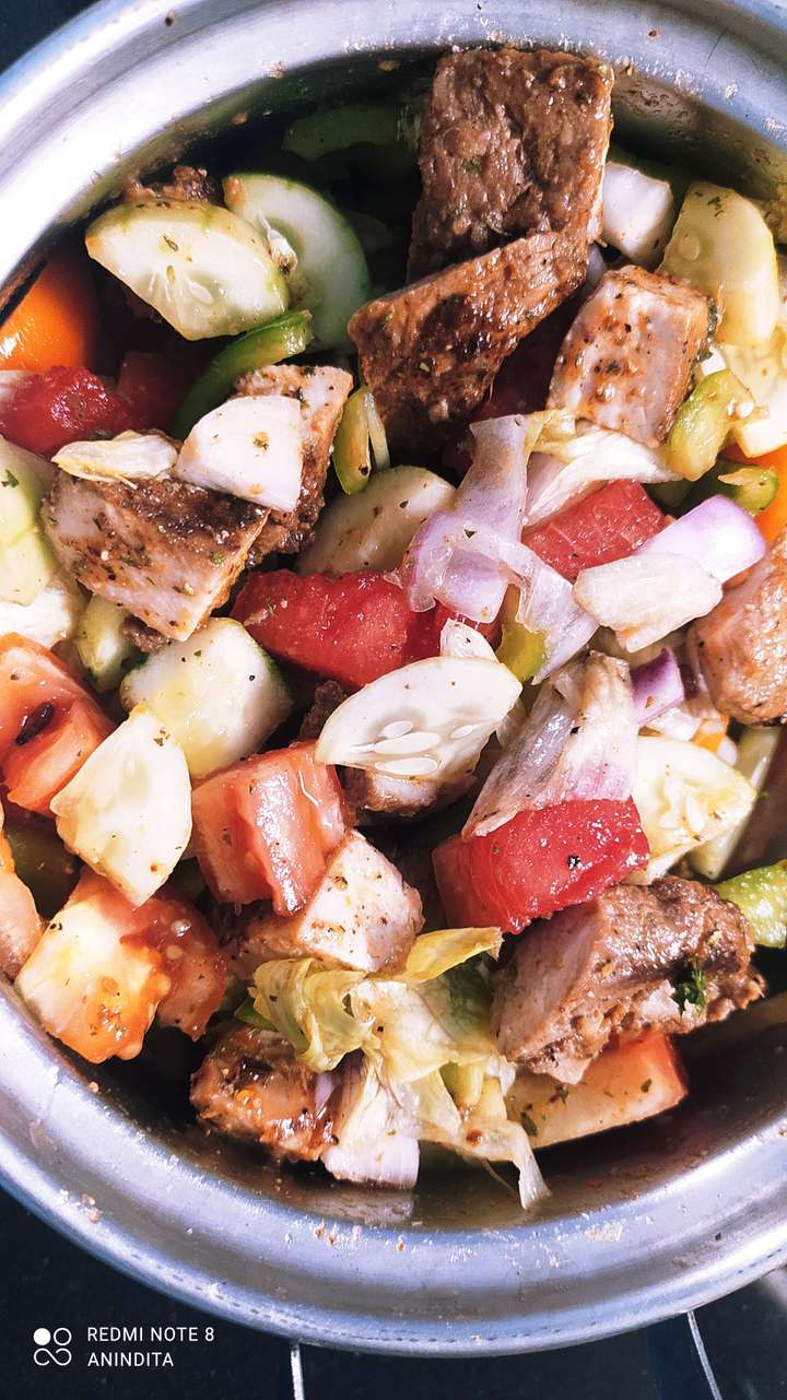 Grilled chicken salad