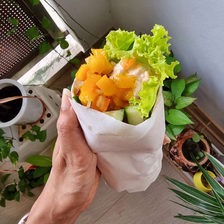 Chicke Mango Wrap