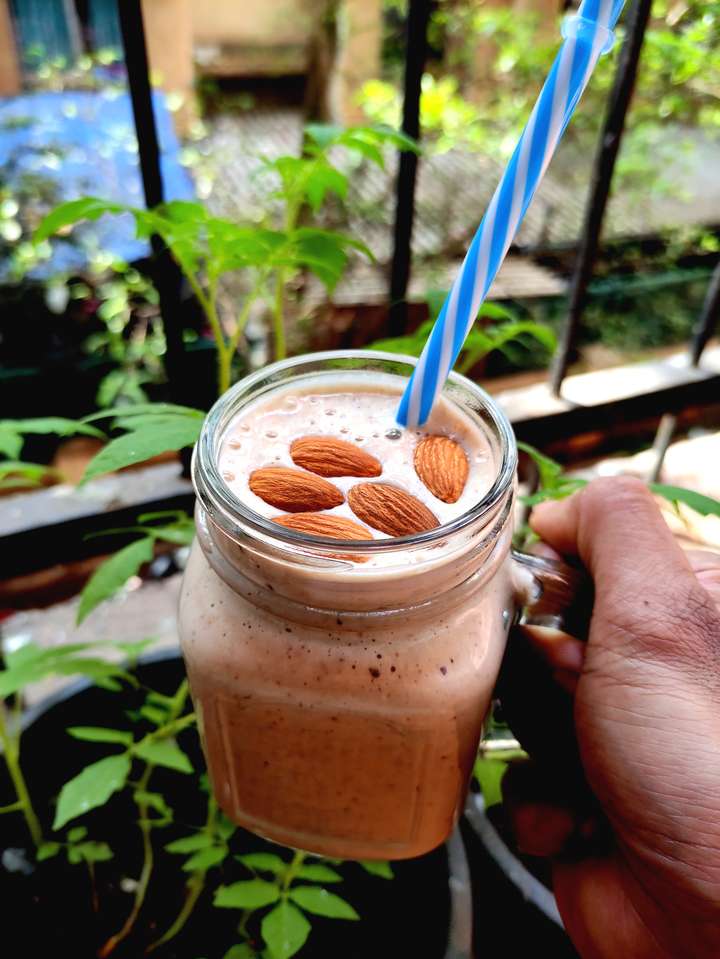 Banana Dates Oats Smoothie (High Protein) (Mass Gainer) (Meal Replacement)