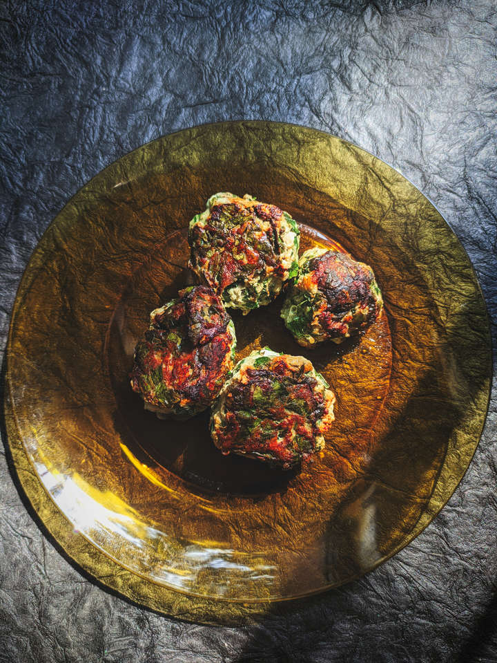 3 Ingredient Spinach Chicken Cheese Meatballs (Keto Friendly)