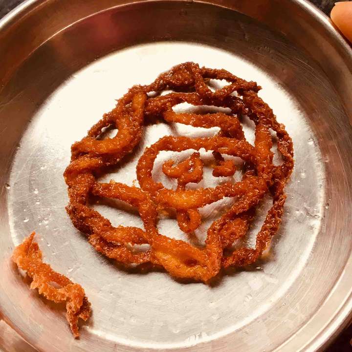 soya flour jalebi 