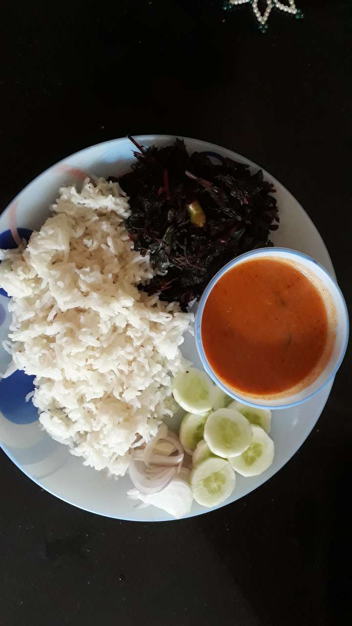 Amaranthus leaves ,Tomato curry and Steamed rice