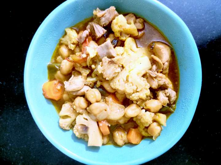 Chicken chickpea stew