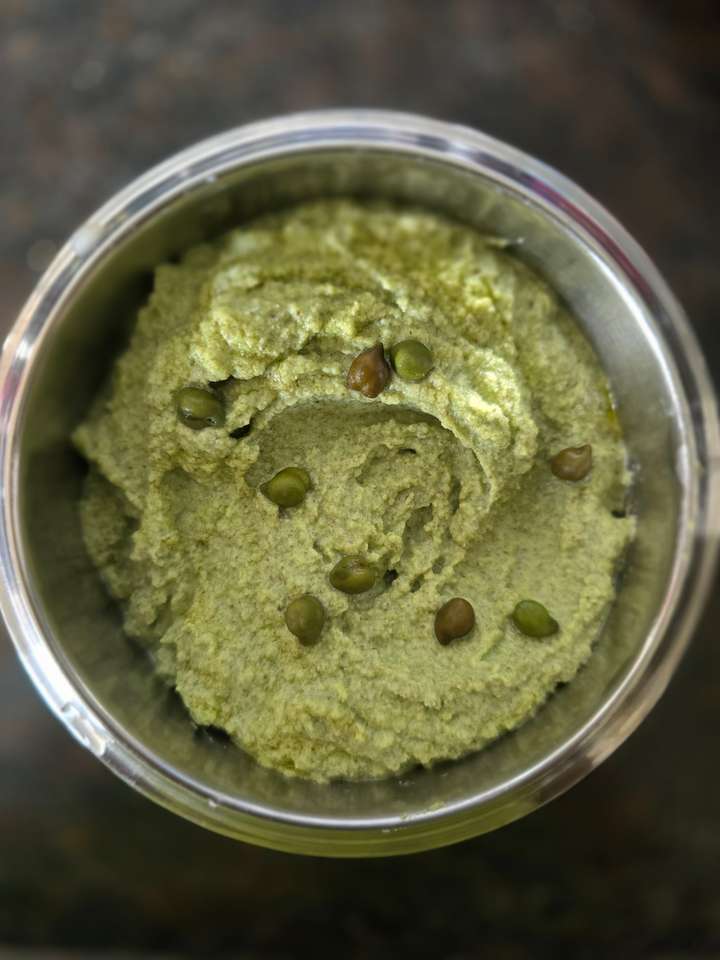 Khatta Chana Protein Punch 💚 🥭

"Idli ki chutney badlo, protein ka punch jodo!"
Your everyday chutney, now with a delicious protein twist.