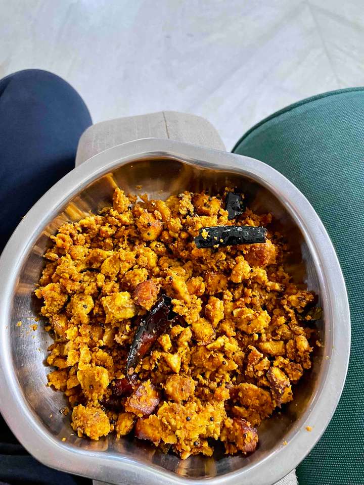 keto-coconut chicken keema dry