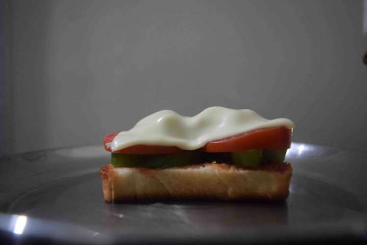 Bread slice pizza 