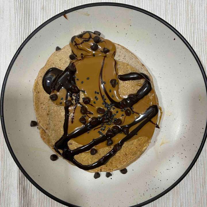 Banana oat pancakes