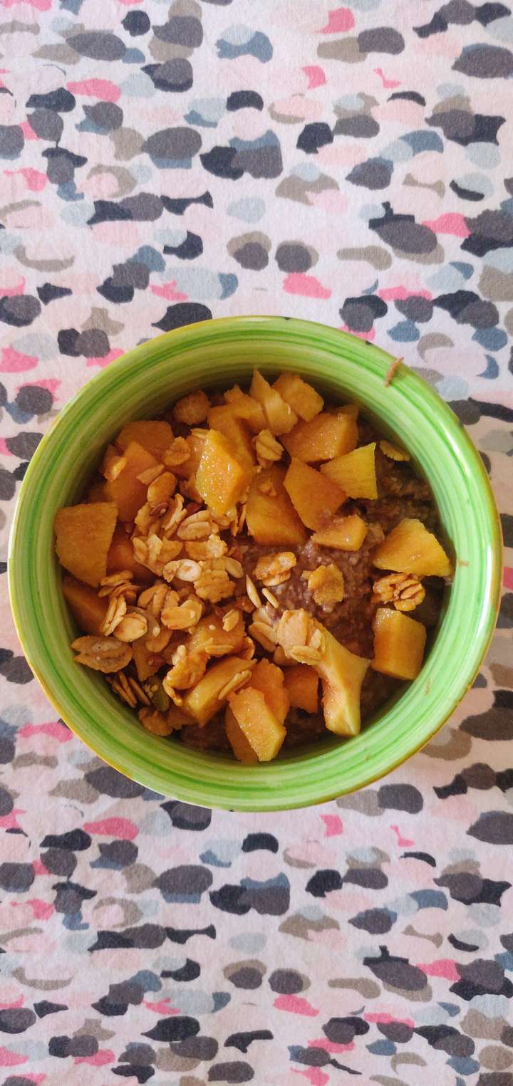 Chocolate chikoo oatmeal 