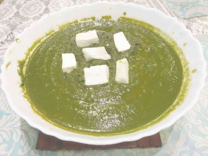 creamy matar palak ( serves 3 - 4 )