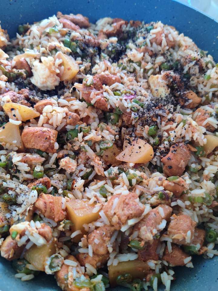 Chicken-egg fried rice