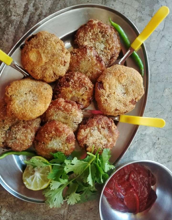 Fish cutlets.