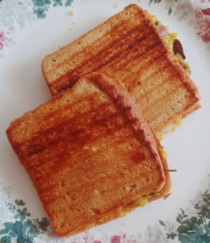 Grilled Potato cheese sandwich. 
