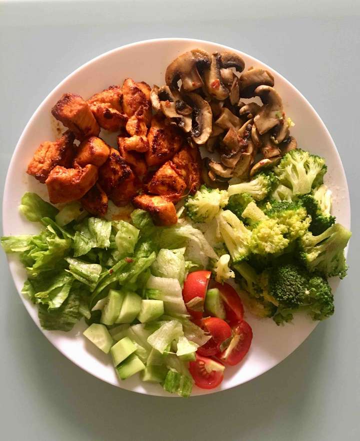 low carb- low calorie lunch thali