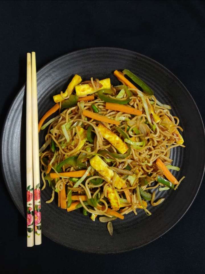 Paneer Hakka Noodles
