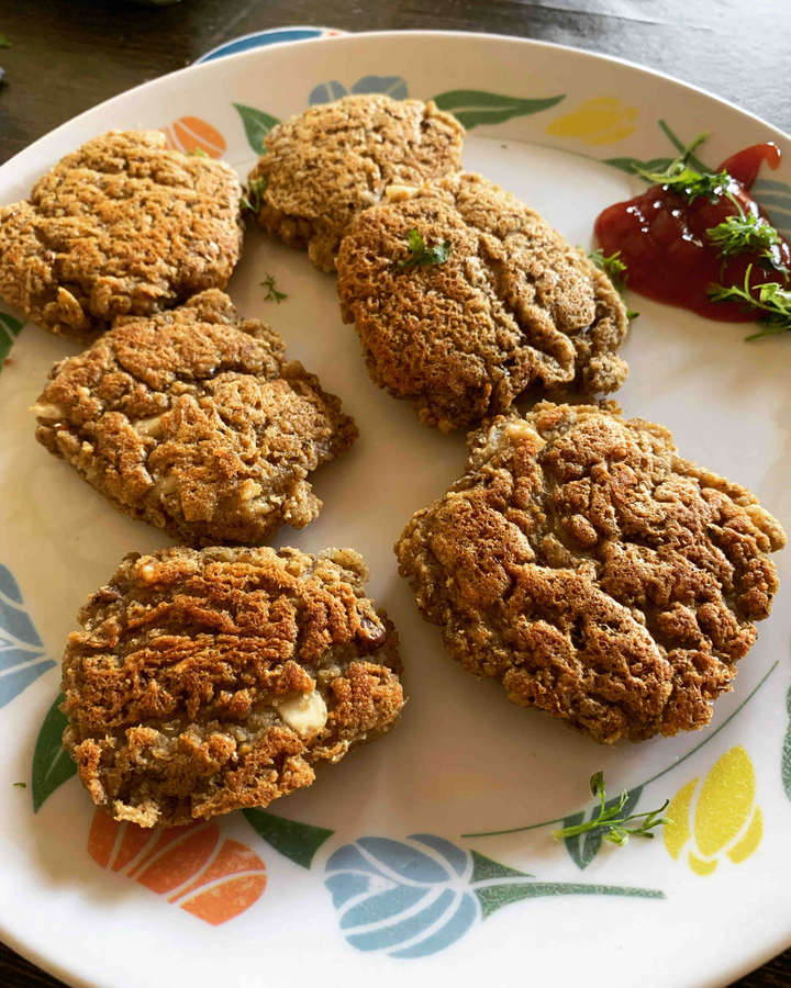 Vegan protein cutlet