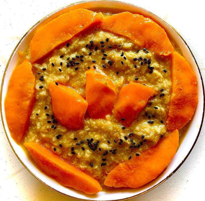 Mango Oatmeal Porridge 