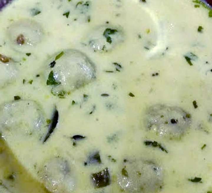 Kadhi Gole/ Vade