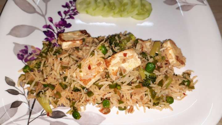 Veg Paneer Fried Rice 
