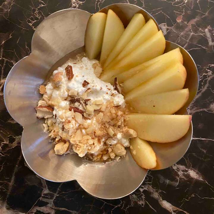 Cottage Cheese dessert bowl
