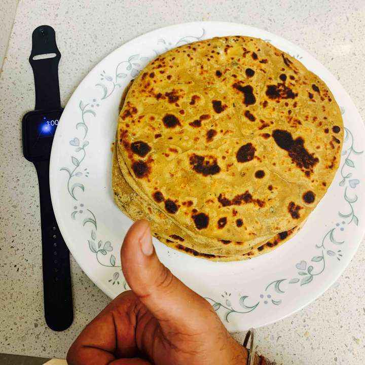 Daal Mix paneer paranthe