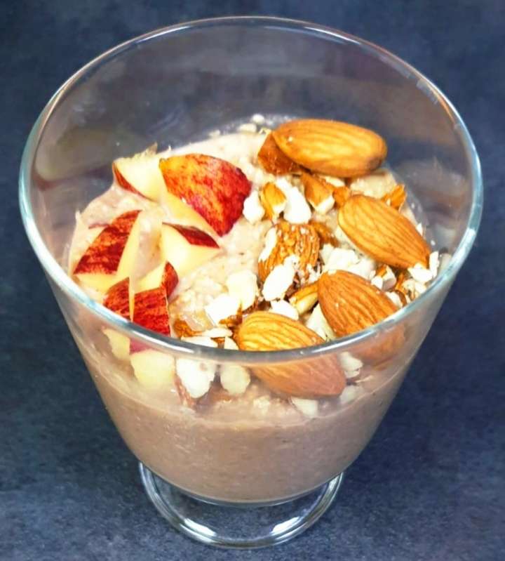 Fruit & Nut Oats Bowl