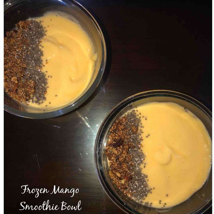 Frozen Mango Smoothie Bowl 