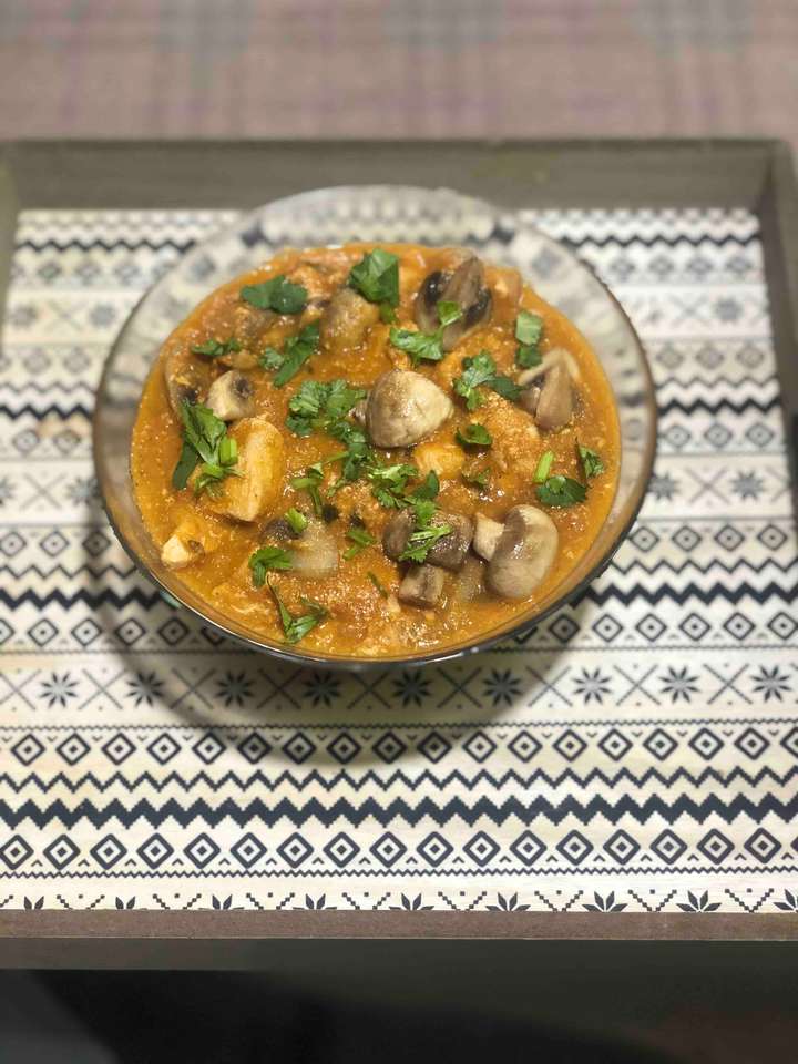 Chicken Mushroom Masala 