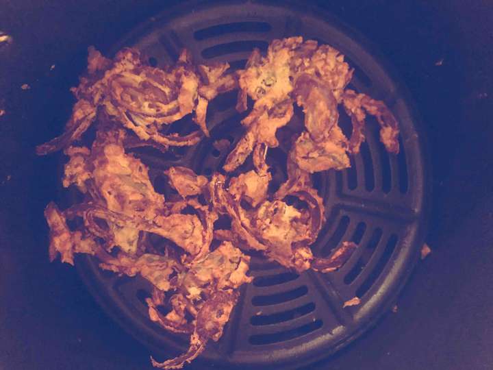 Spicy Onion Pakoda
