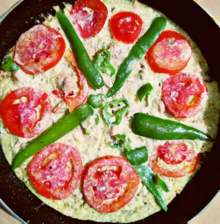 Creamy egg layered Chicken ( Serve-2)