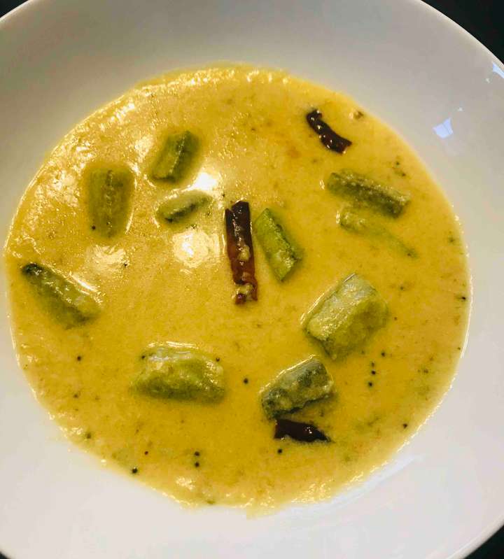 Mor Kuzhambu (Okra Yoghurt Curry)