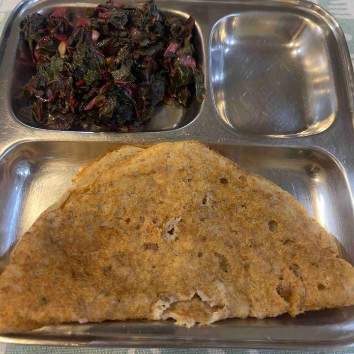 aloo soya dosa with leafy vegetable 