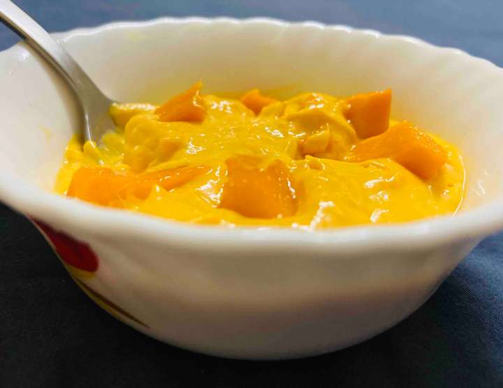 whey mango mousse