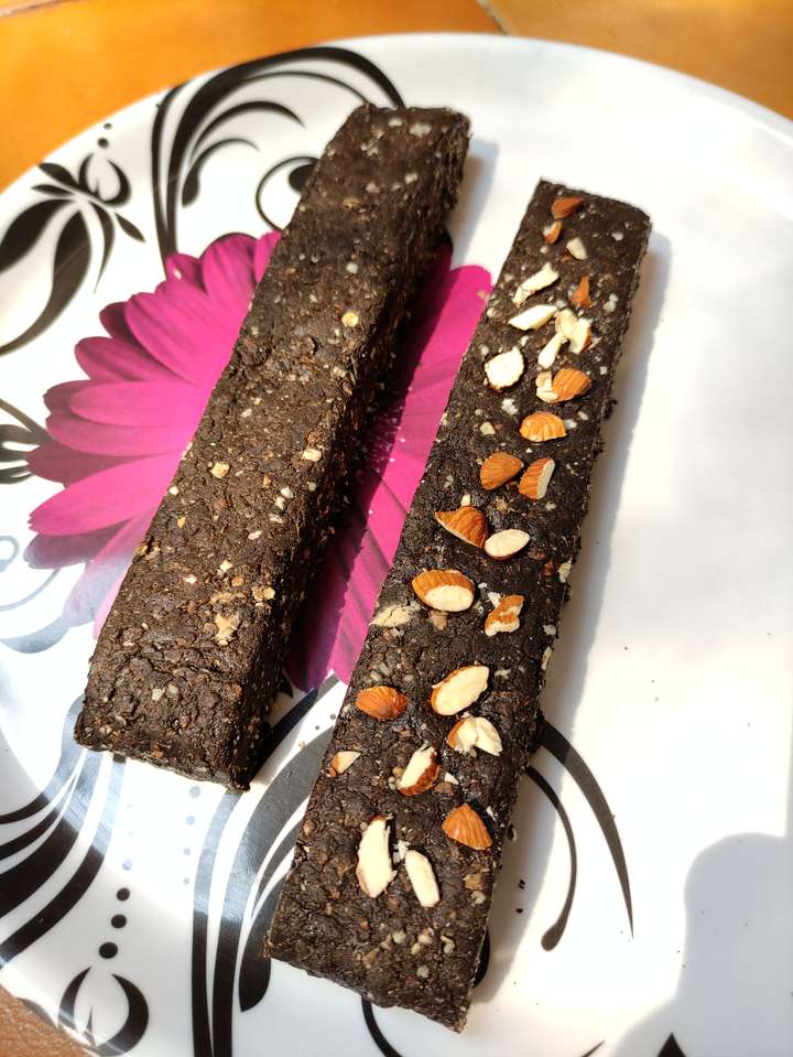 Chocolate Protein Bar (High protein and delicious) (2 bars)
