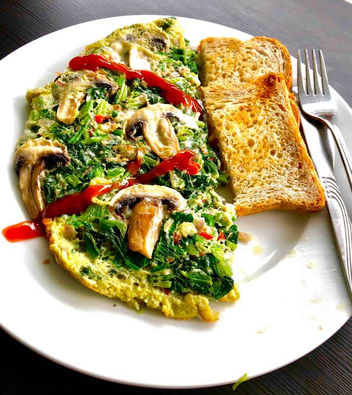 spinach and mushroom omelette 