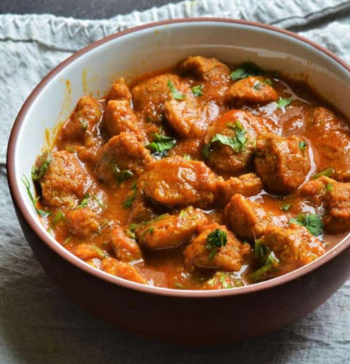 Soya Chunks Curry.