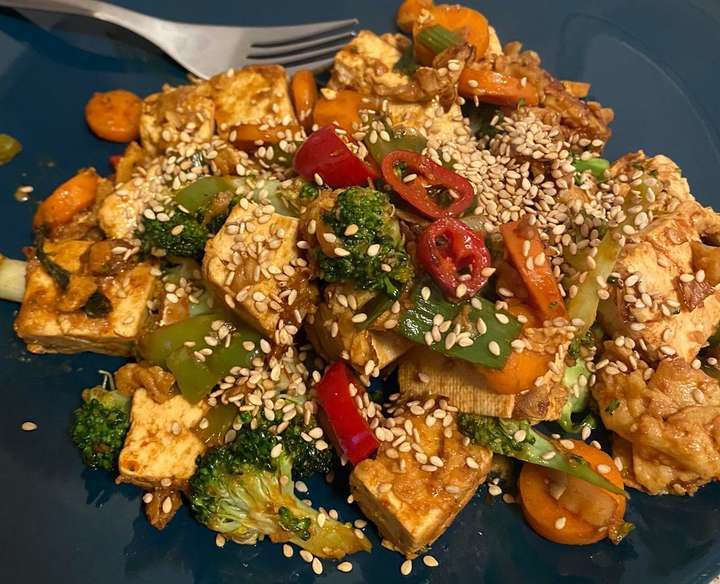 Pan fried tofu with veggies