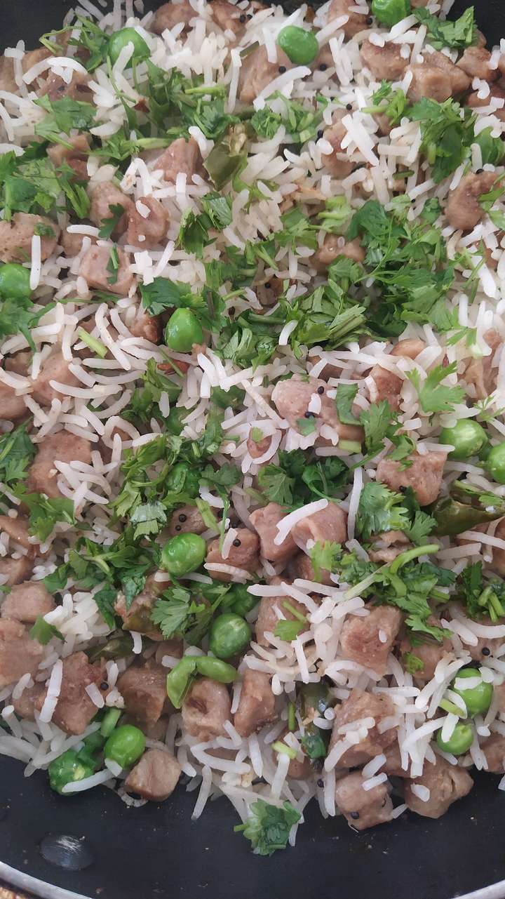 Matar (Green peas) Soya pulav
