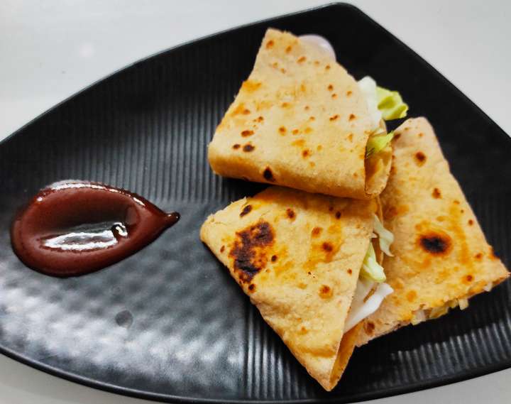 Hummus Quesadilla